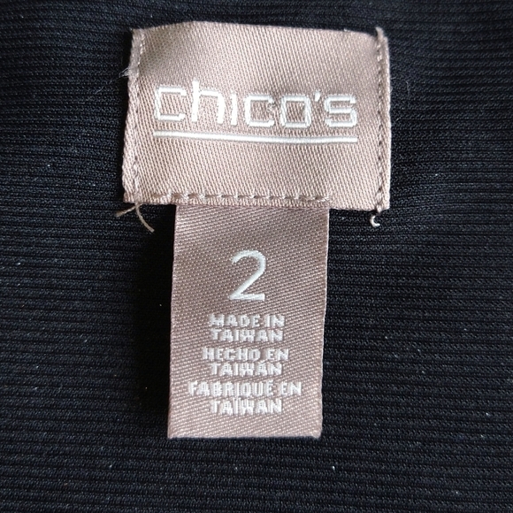 Chico's Black Silver Abstract Metallic 3/4 Sleeve Lined V-Neck Top Shimmering - Picture 5 of 8